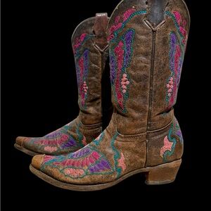 Women’s Vintage Corral Style 1112 Embroidered Butterfly Leather Western Boots
